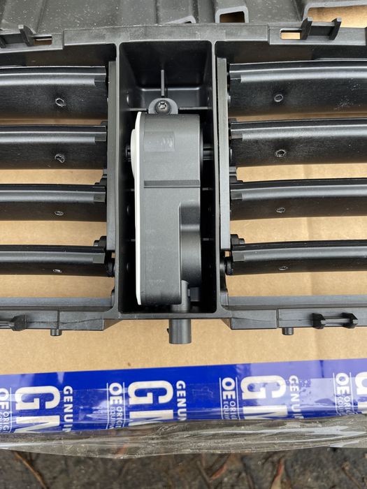 Жалюзи радиатора Chevrolet Bolt