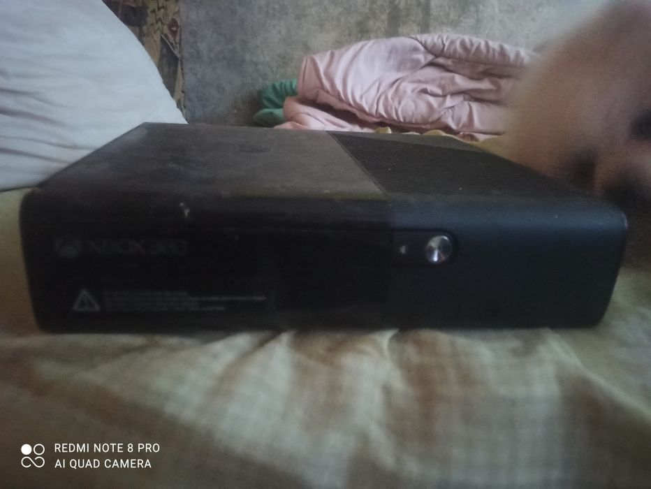 Продам Xbox 360 диск есть ГТА 5
