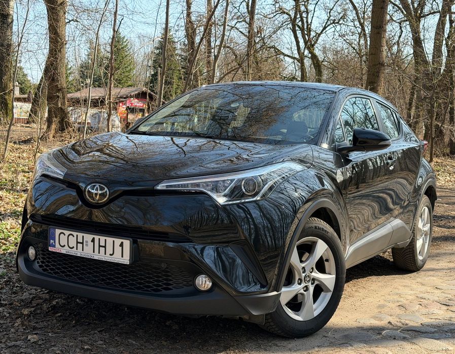 Toyota C-HR 1.2 Turbo 116 KM | 2019 | 31 tys. km | Bezwypadkowa | Gara