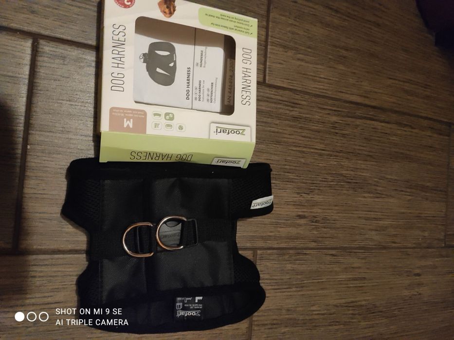 Шлея для собак середніх порід