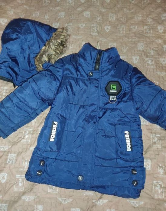 Куртка тепла утеплена