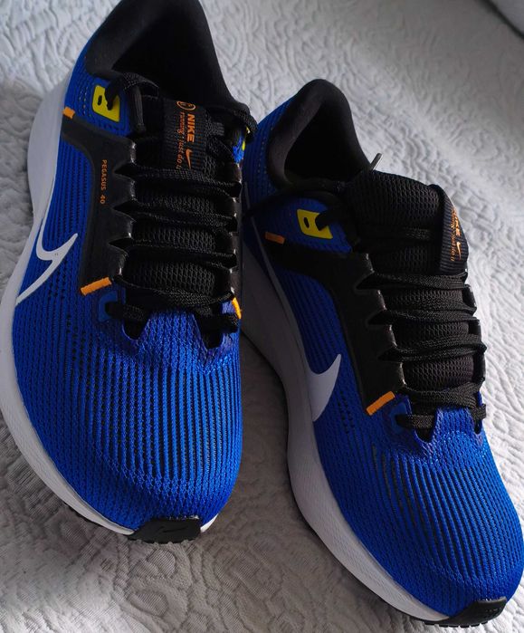 Кросівки нові 39- розмір Nike
