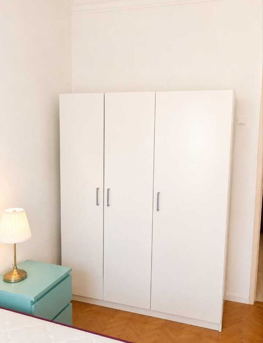 Vendo mobília de quarto 250 €