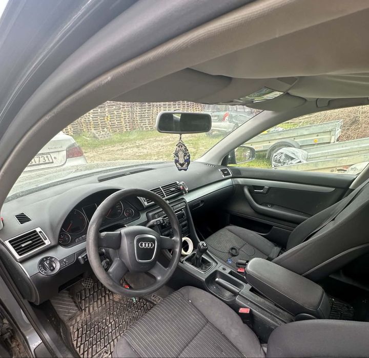 Audi A4 Avant uszkodzone