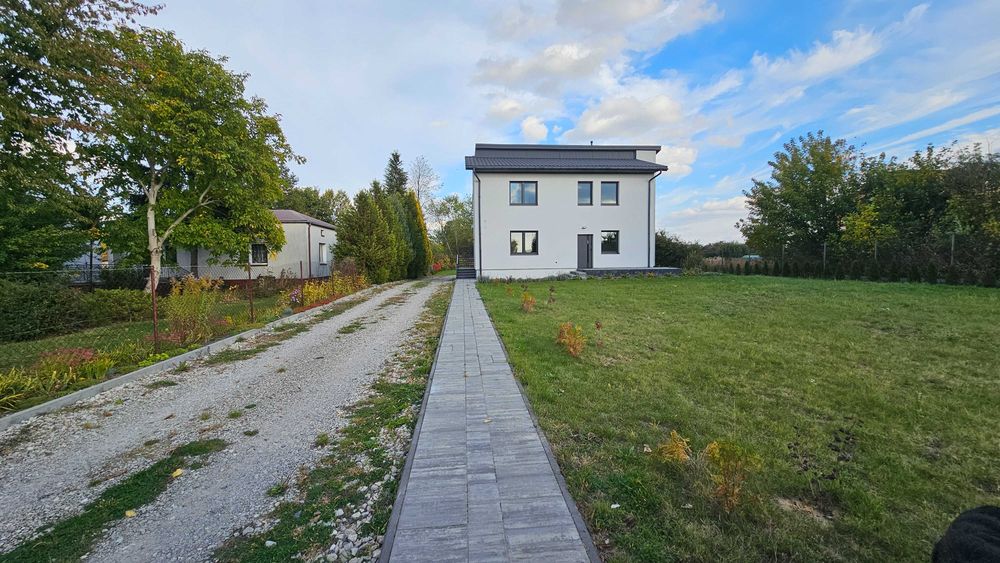 Wyjątkowy dom komercyjny 230 m2, 10 pomieszczeń, parking, Lublin ul. Abramowicka