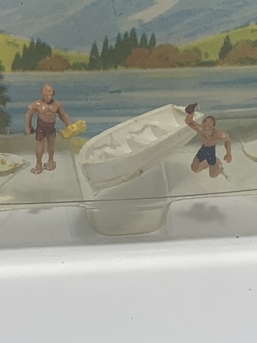 Figuras e Barco Noch escala N