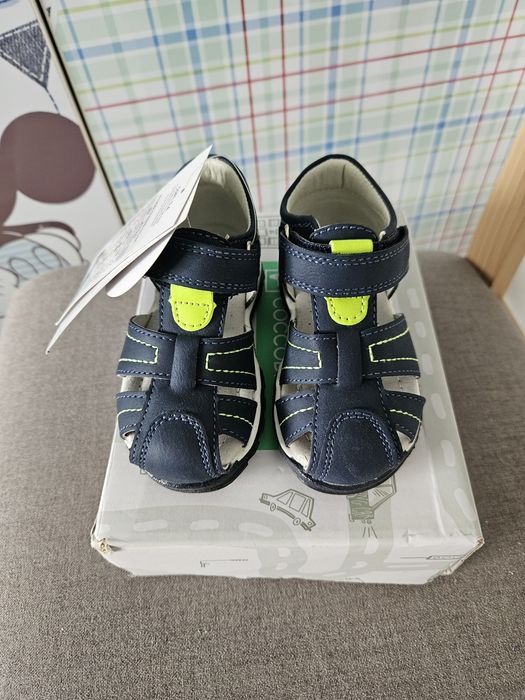 Nowe sandalki r21 cocodrilo