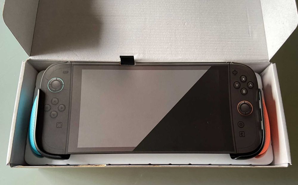 NeoGrip Savage Raven p/ Nintendo Switch 2 – Novo e Selado