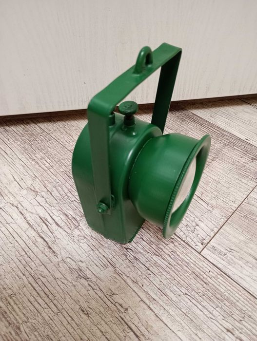 Zabytkowa lampa górnicza, kolejowa