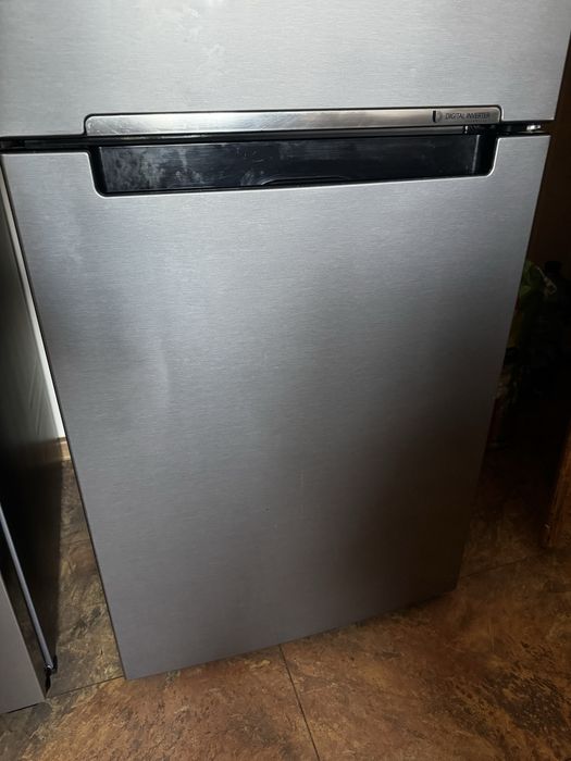 Lodówka Samsung rb31ferncsa 185cm