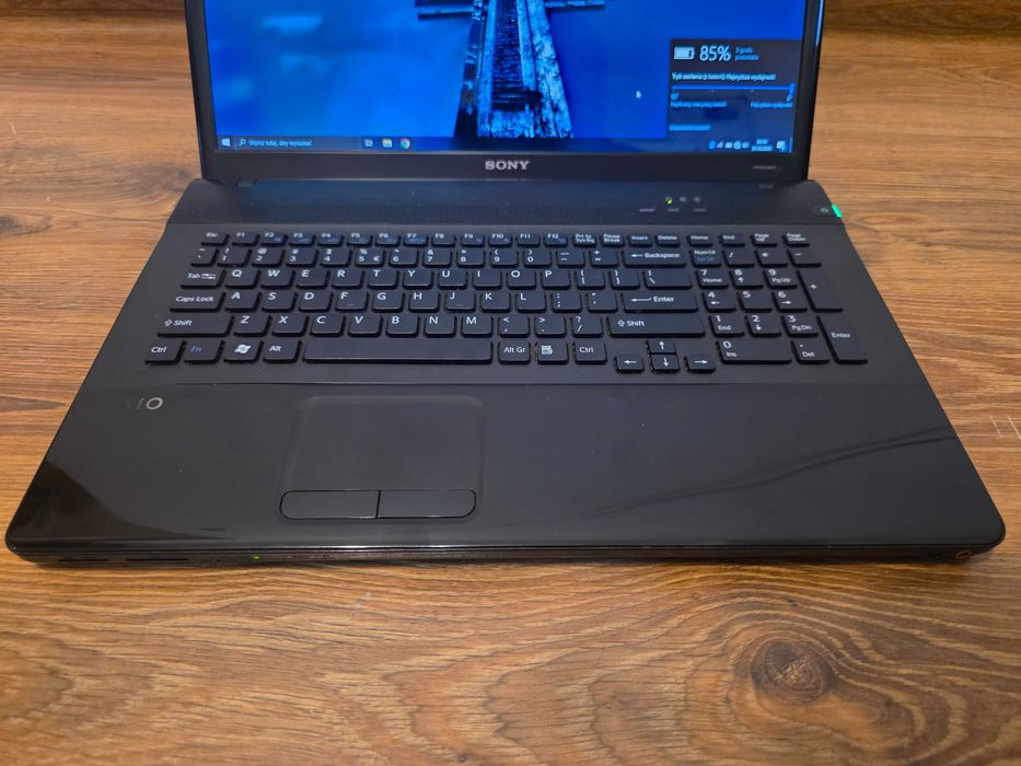 Laptop Sony Vaio 17,3" | Intel i5 | 4GB RAM | SSD | Windows 10