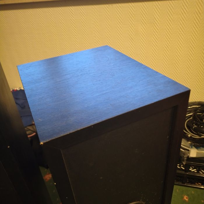 Odbiór osobisty Kolumny podłogowe DALI 104