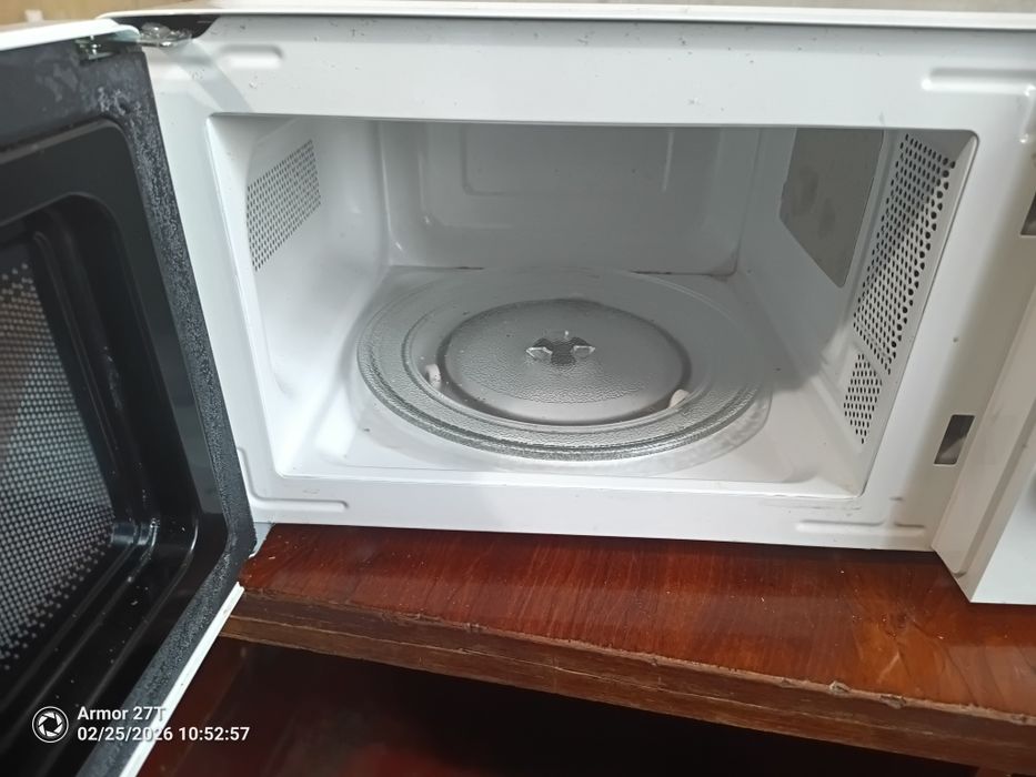 Микроволновая печь GRUNHELM