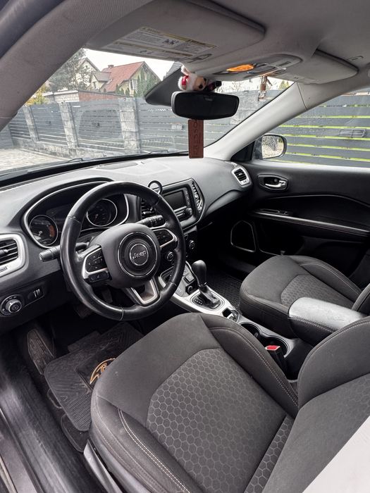 Jeep compass 2017 2.4l multiair automat 4x4 (uszkodzony)