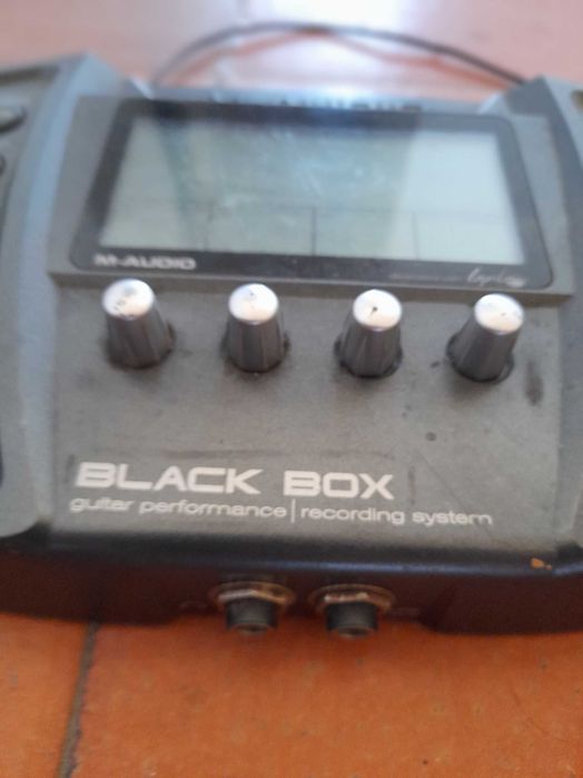 Pedaleira Black box M Audium(efx,beat box)ver demo no YouTube