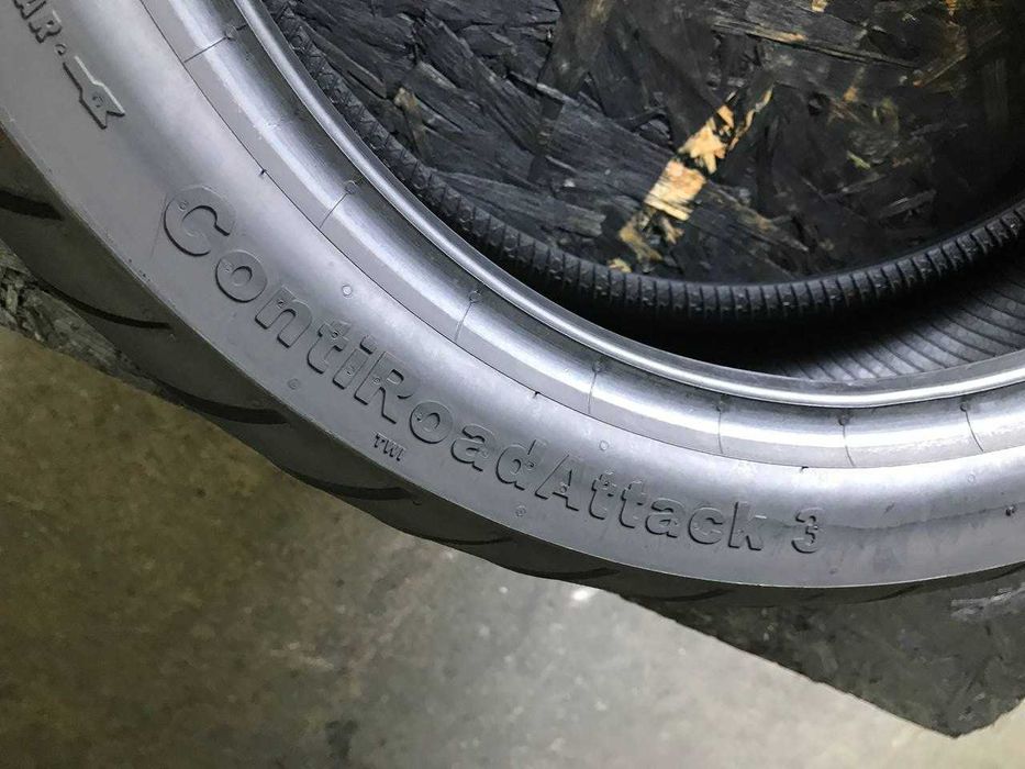 Мото шини б/в 170/60 R17 Continental ContiRoadAttack 3 (2002М)