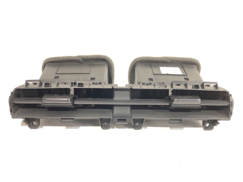 KRATKA NAWIEWU PRZÓD ŚRODKOWA  HYUNDAI TUCSON (NX4E, NX4A) 2020 - 2022 1.6 T-GDI HTRAC 132 kW [180