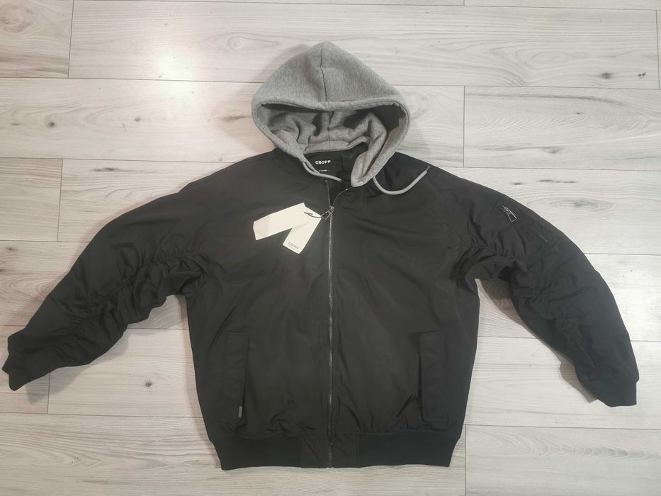 Kurtka  Cropp r.XL NOWA
