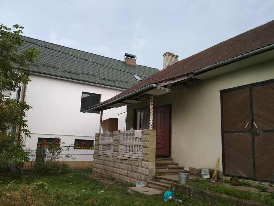 Земельна ділянка 25 соток з господарським будинком