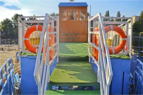 Продам ТЕРМІНОВО пасажирське судно  (теплохід (теплоход, корабль)/