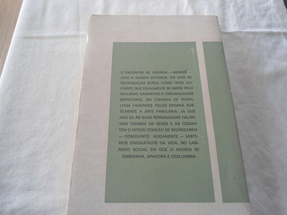 Ciranda de Pedra por Lygia Fagundes Telles