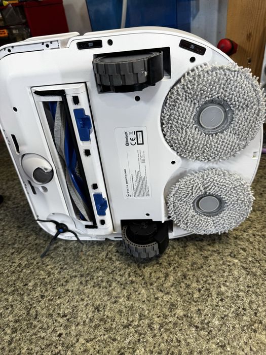 Робот пилосос Ecovacs Deebot X5