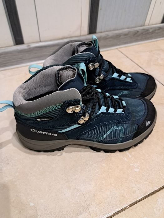 Жіночі черевики Quechua