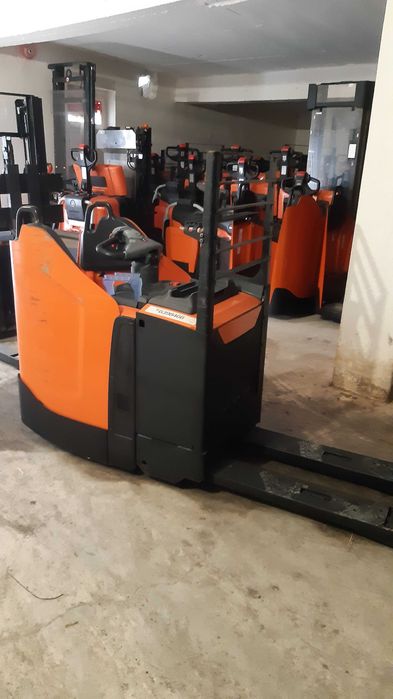 Toyota Lpe 200 paleciak elektryczny Wózek Bt