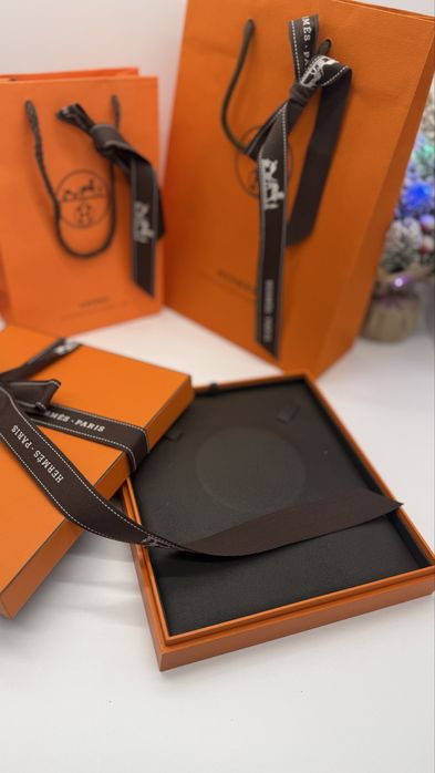 Оригінал коробка Hermes під кольє Farandole de Hermes.