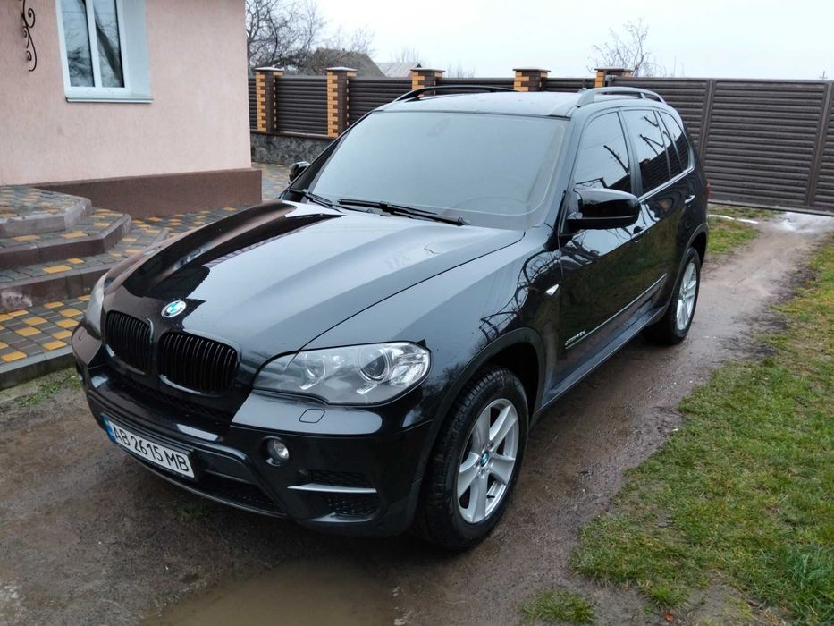 Автомобіль BMB x 5