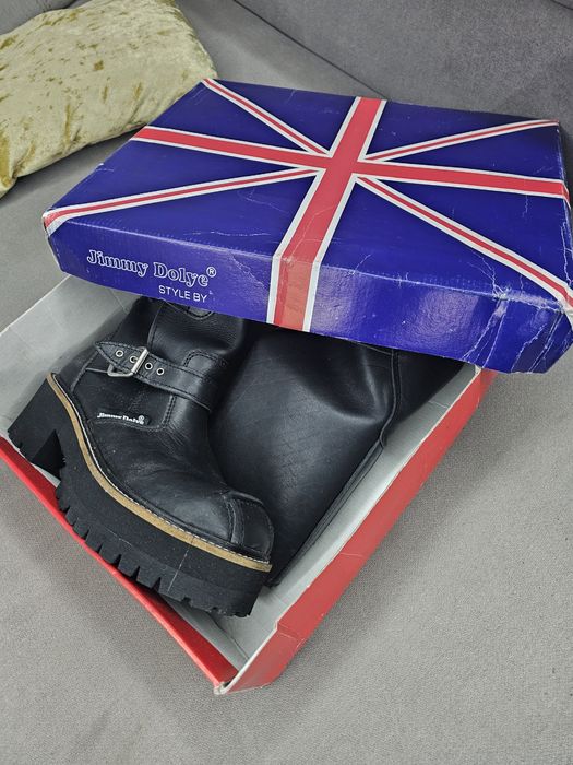 Botas Jimmy Doley novas