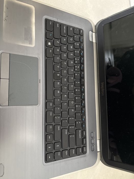 Latop dell inspiron