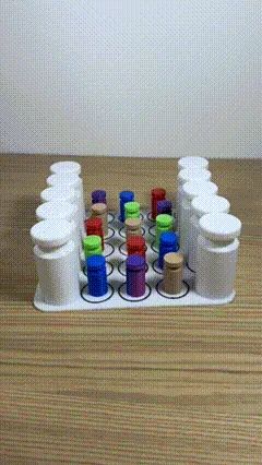 Jogo de Tabuleiro Kloak HideAndSeek - Sem Suporte e Escalável