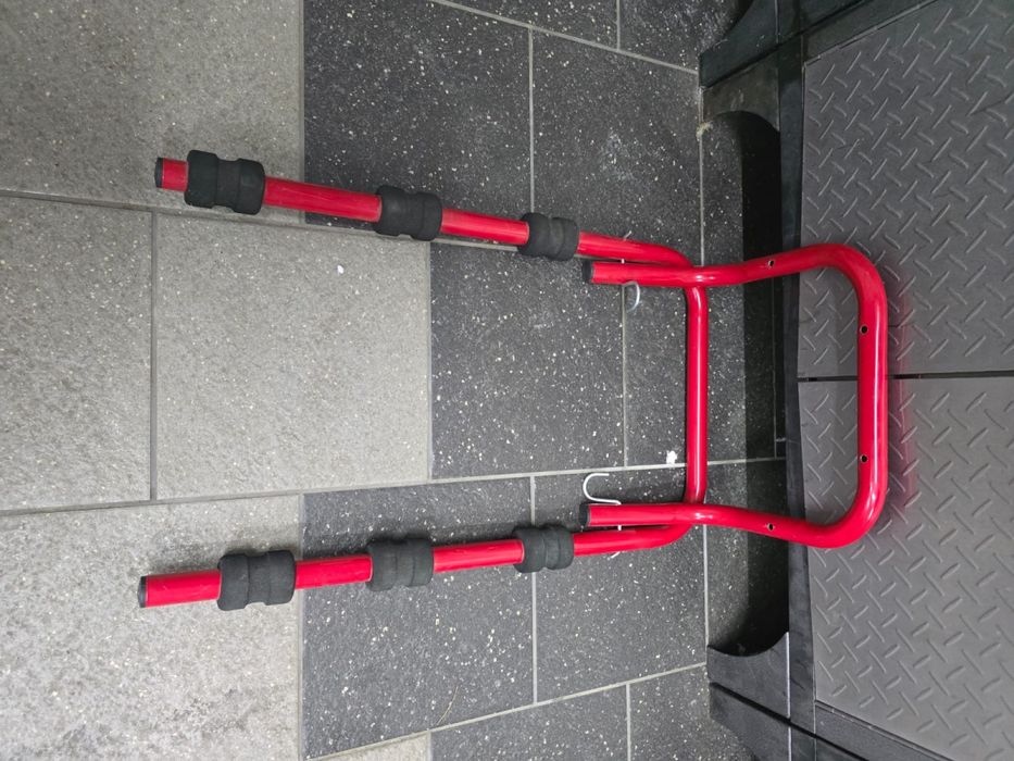 Wieszak rowerowy Mattez na 3 rowery