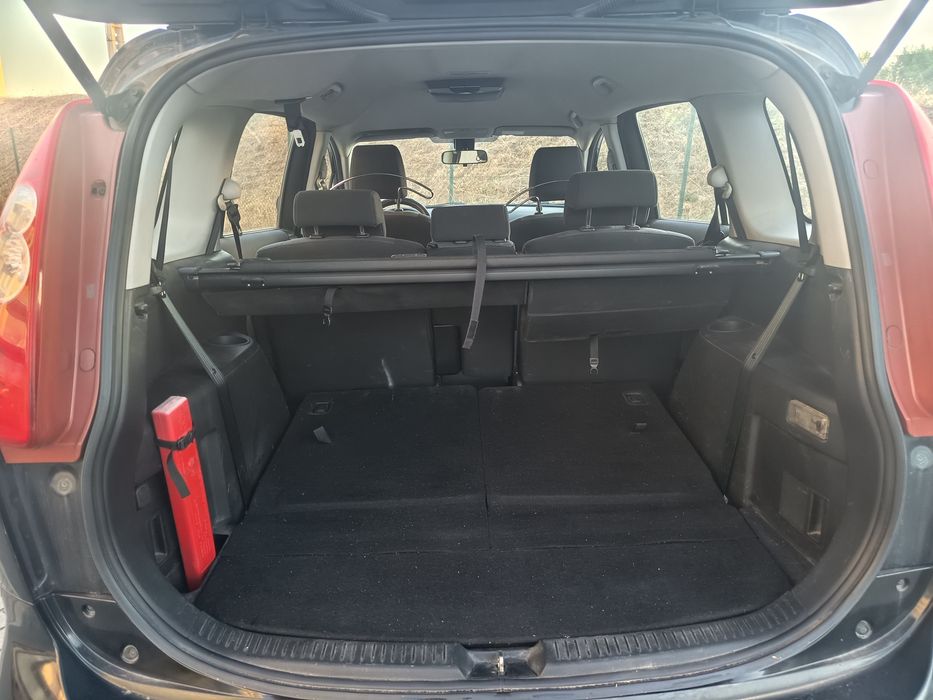 Mazda 5 - 2.0 diesel 143cvs - 7 lugares
