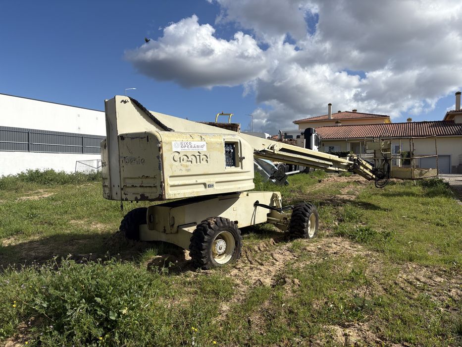 PLATAFORMA ELEVATÓRIA GÉNIE 4x4 Gasoleo