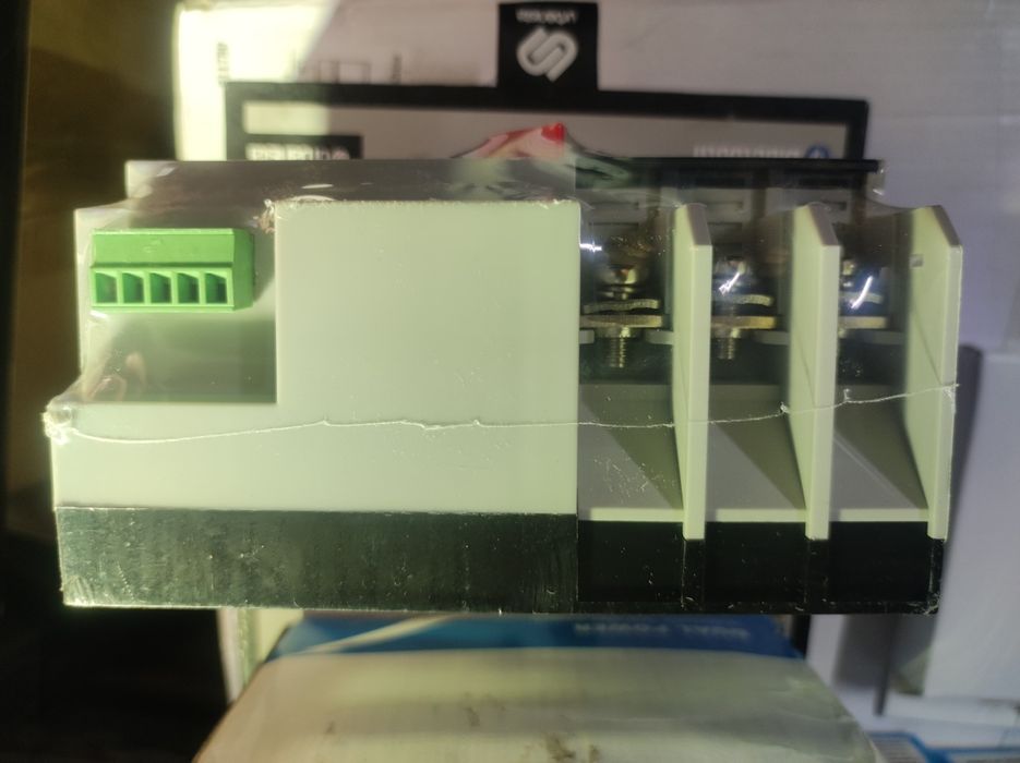 Contactor trifásico duplo efeito