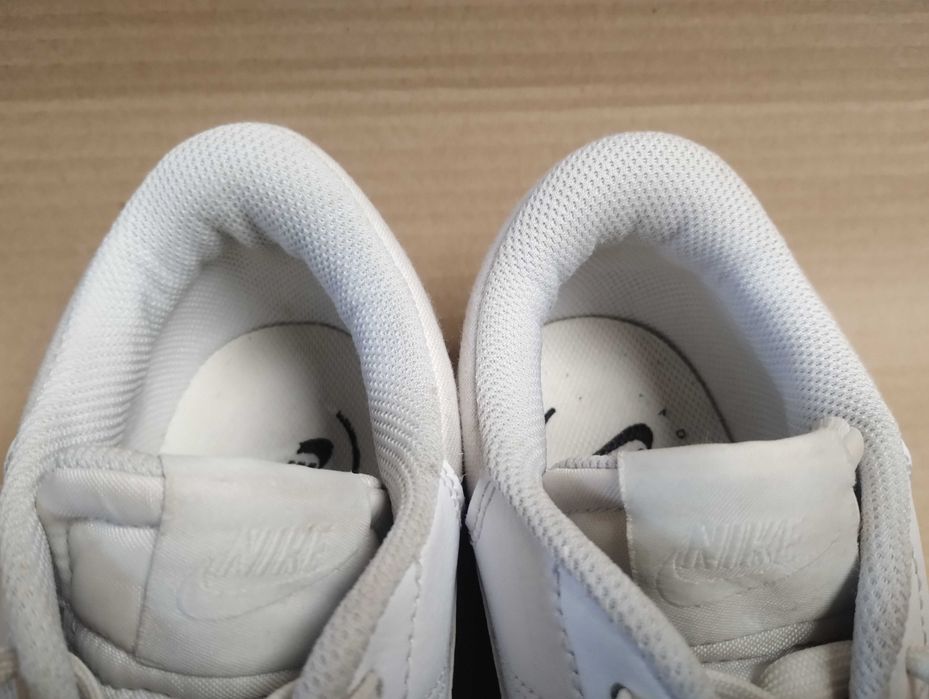 buty sportowe 40,5  Nike Court legacy