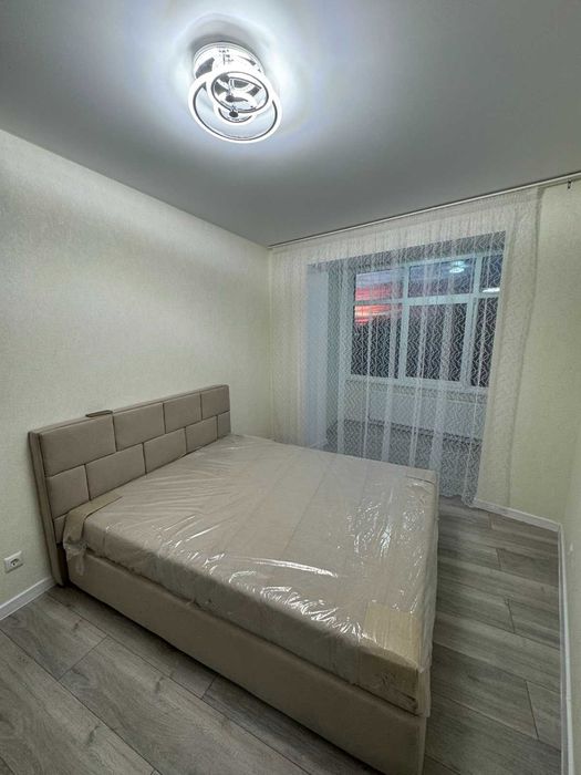 Двокімнатна квартира зі свіжим ремонтом.