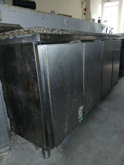 Frigorífico refrigeração  4 portas