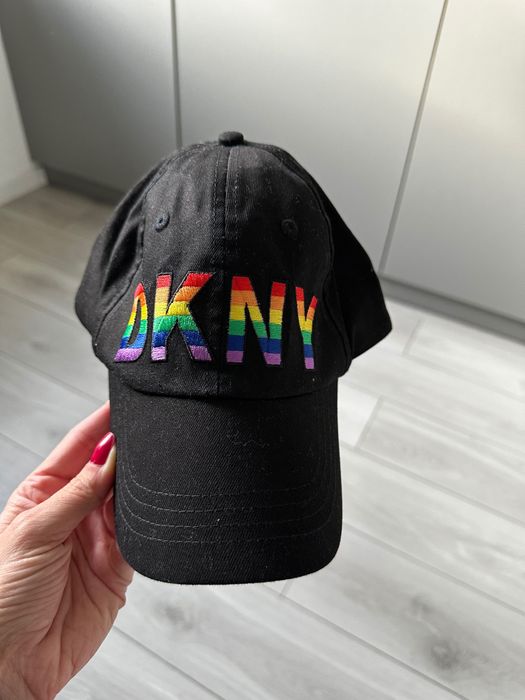 Czapeczka DKNY - nowa