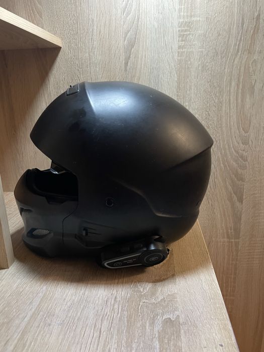 Мото шлем размер L, хорошее состояние