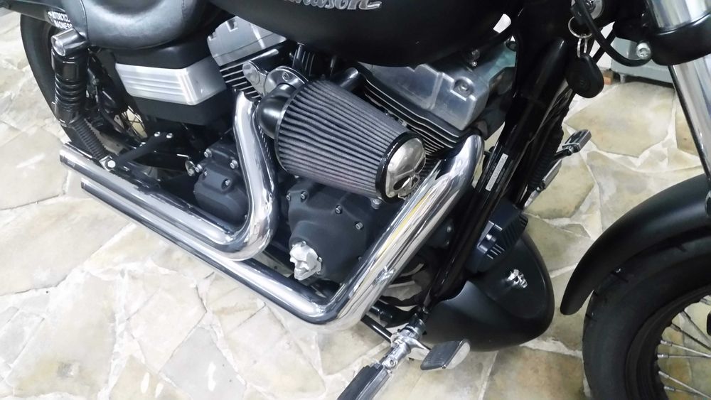 Vendo ou Troco por Auto.                       - Harley Davidson Dyna FXDB Street Bob 1584 cc