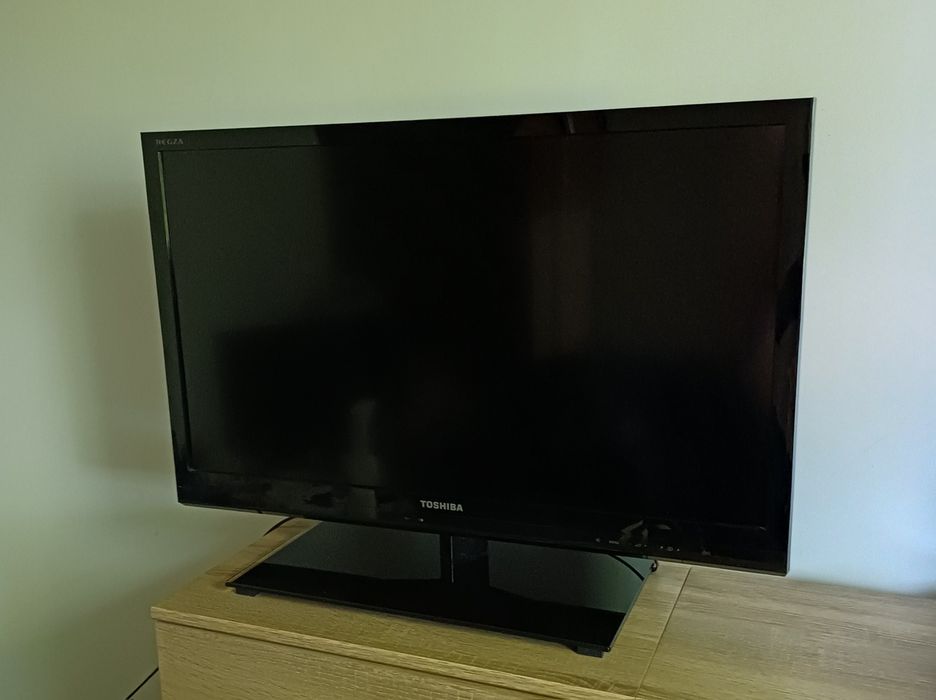 Telewizor w stanie dobrym 32 cale