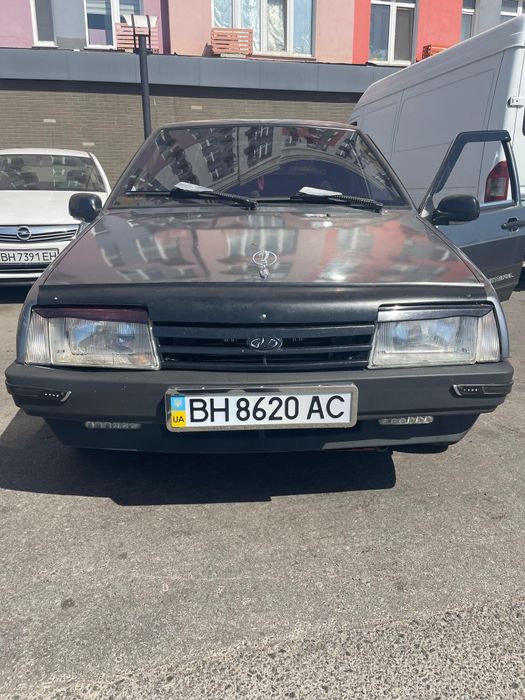 Продам ВАЗ 21099 1300 у.е.