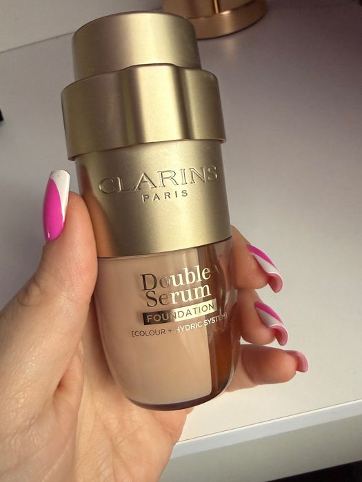 Тональна основа Clarins double foundation
