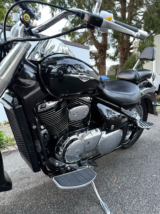 Suzuki Intruder C 800