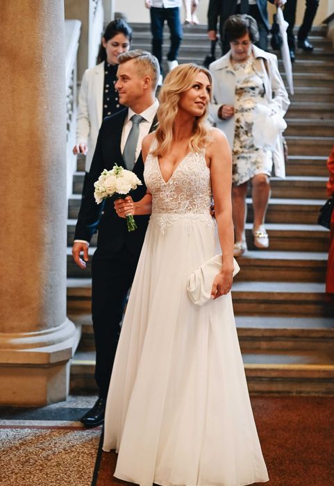 Suknia ślubna muślinowa Gdańsk Morena rozm M 38, miseczka B