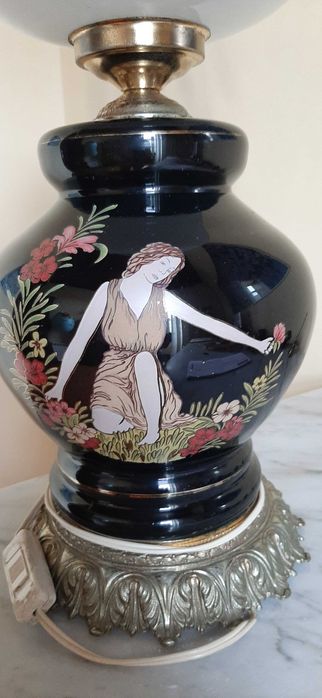 2 Candeeiros um em bronze,