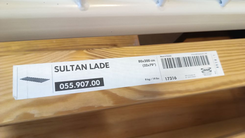 Metalowa rama do łóżka